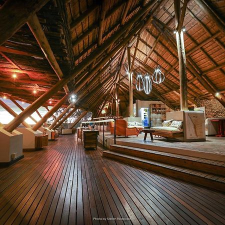 Ongava Lodge Окаукуэджо Экстерьер фото