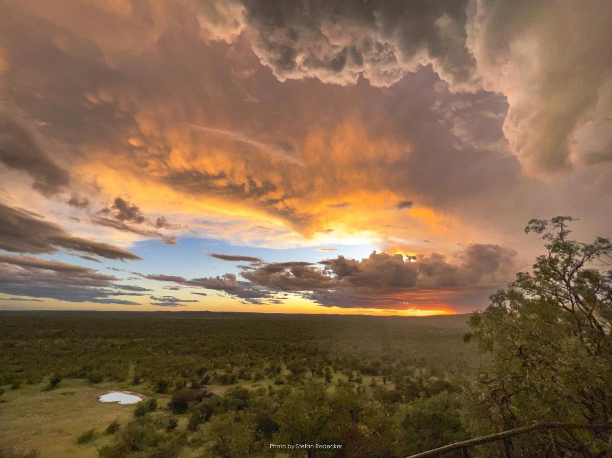 Ongava Lodge Окаукуэджо Экстерьер фото