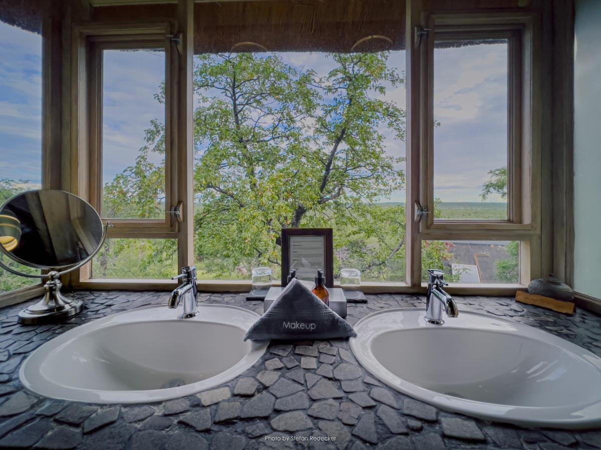 Ongava Lodge Окаукуэджо Экстерьер фото