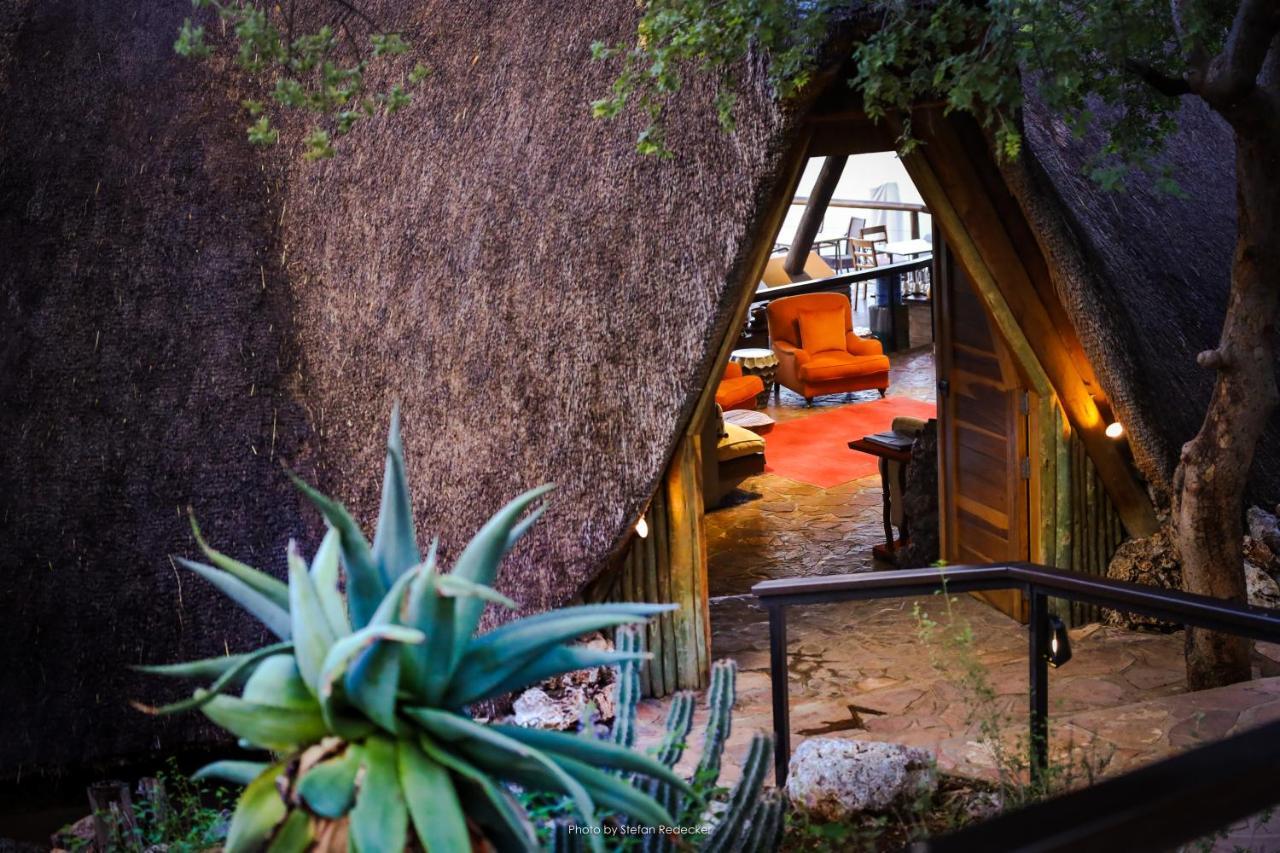 Ongava Lodge Окаукуэджо Экстерьер фото