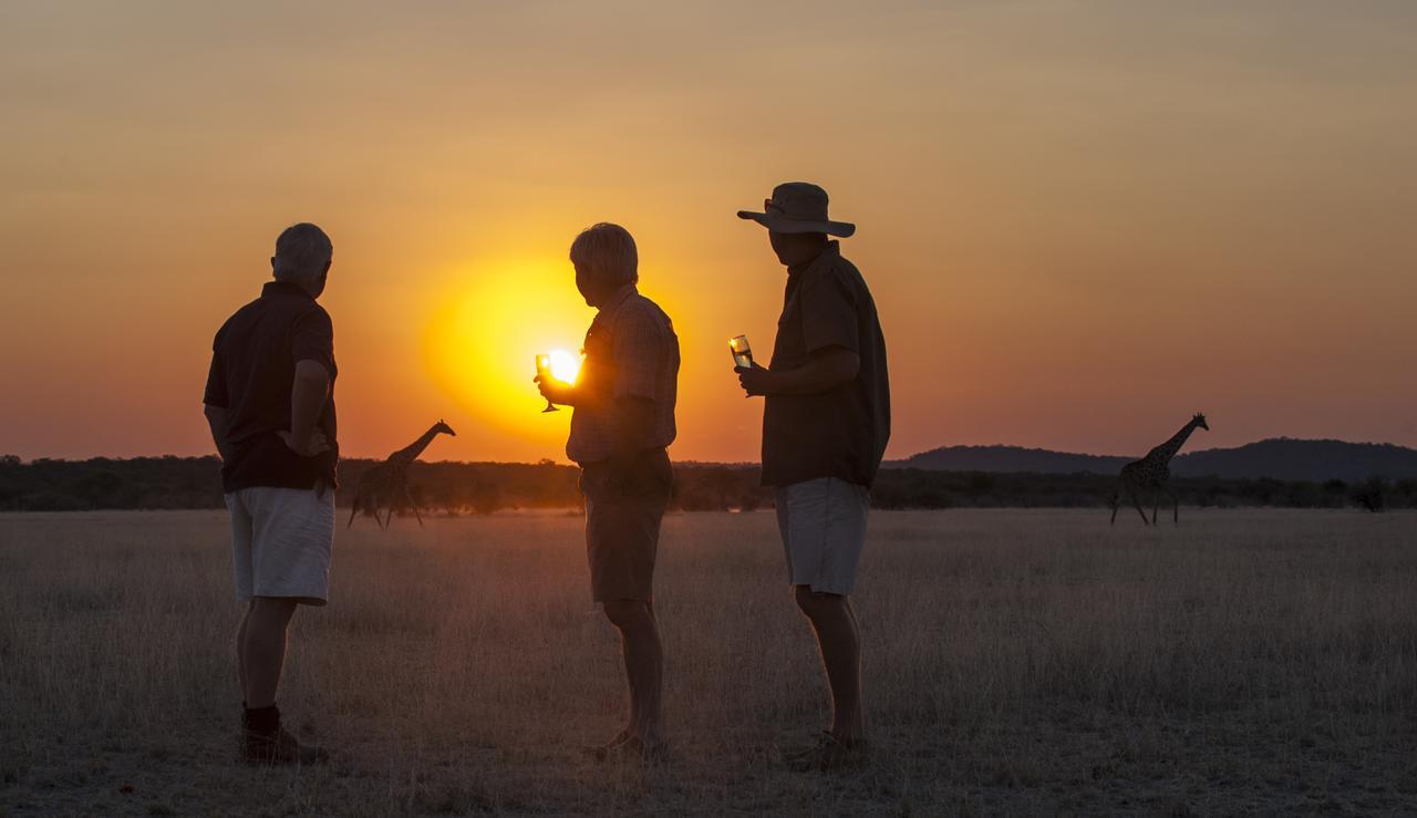 Ongava Lodge Окаукуэджо Экстерьер фото